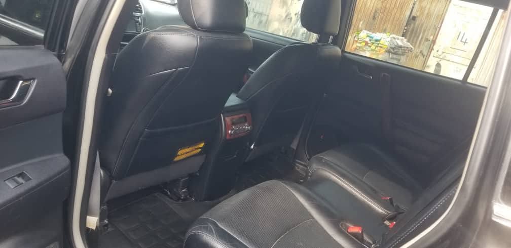 A picture of 2013 Toyota Highlander