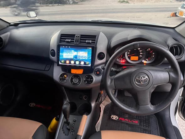 A picture of TOYOTA RAV4 MISSTZ ONSALE