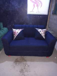 A picture of sofa coach