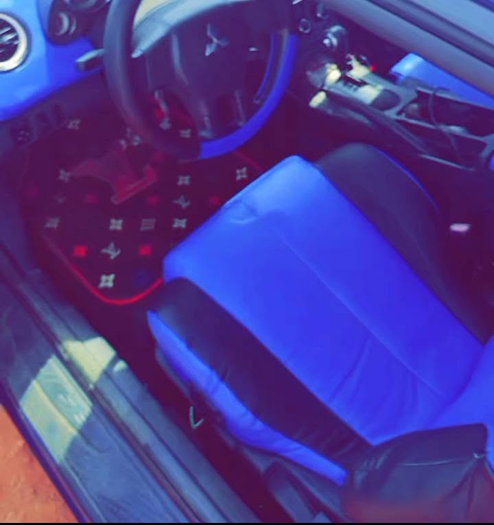 A picture of Register but not used MITSUBISHI ECLIPSE 2006
