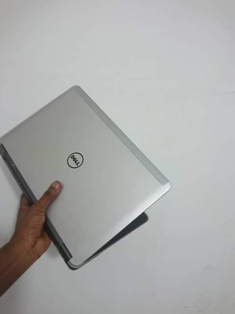 dell laptop