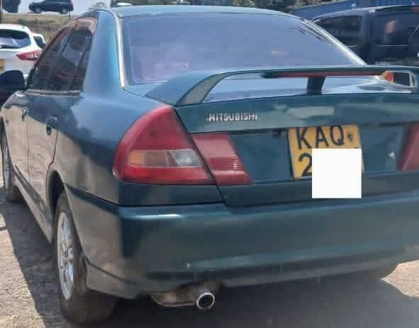 mitsubishi lancer