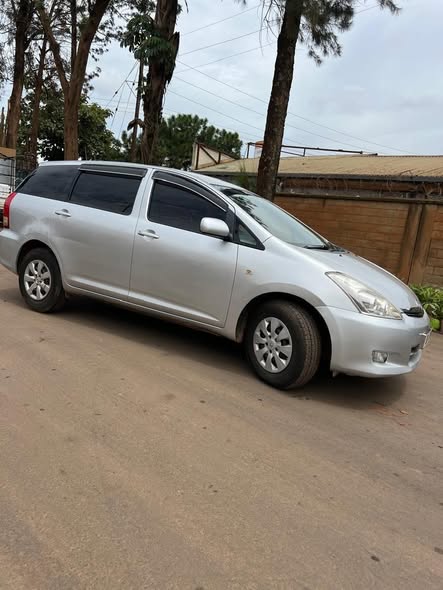 A picture of 2008 Toyota wish toyota