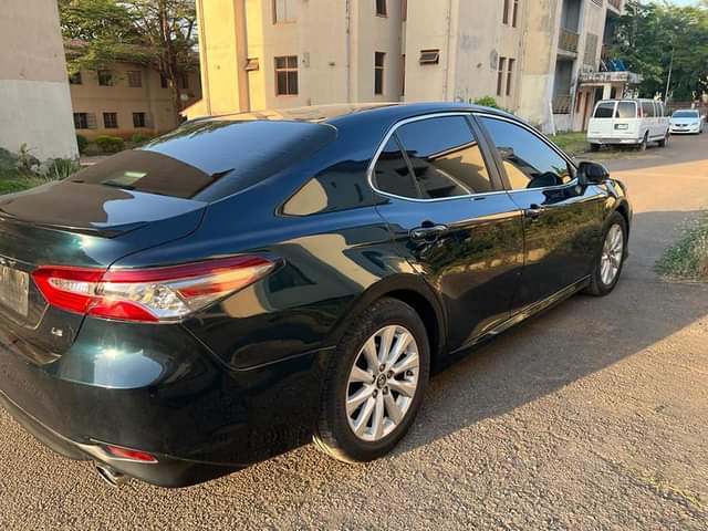 A picture of Camry 2018