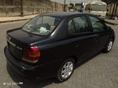 A picture of 2005 Toyota Yaris ECHO Excellent