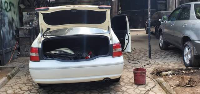 A picture of Toyota brevis mali bado mpyaaa unawasha mwanza gari haina tatizo