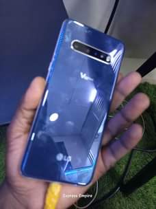 A picture of LG V60 thin Q