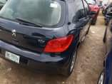 A picture of Peugeot 307 Manual Transmission for sale Clean body and clean