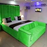 A picture of Ask me anything regarding to furnitures and cars