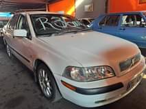 volvo s40