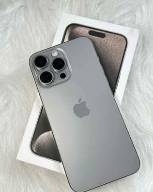 A picture of iPhone 15pro max Refurbished Brand new box park Very good