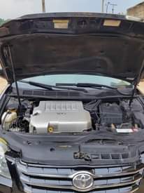 A picture of Cleanly used Toyota Avalon 08