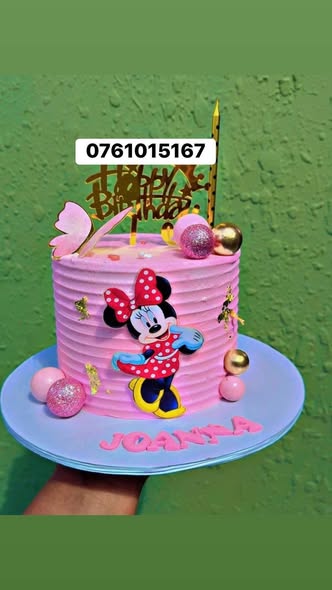 A picture of Girls character cakes