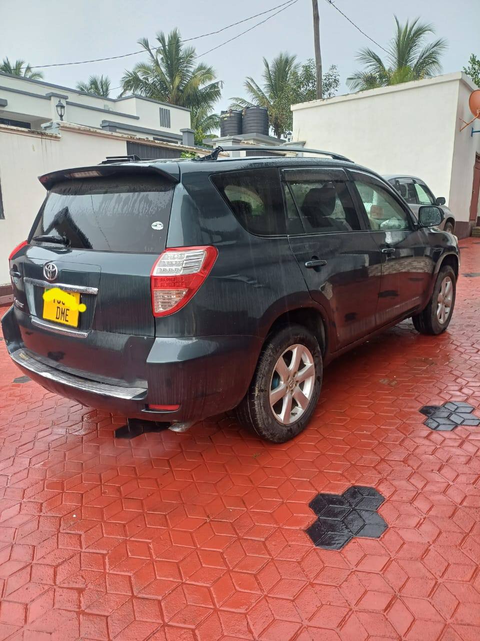 A picture of Toyota Vangurd