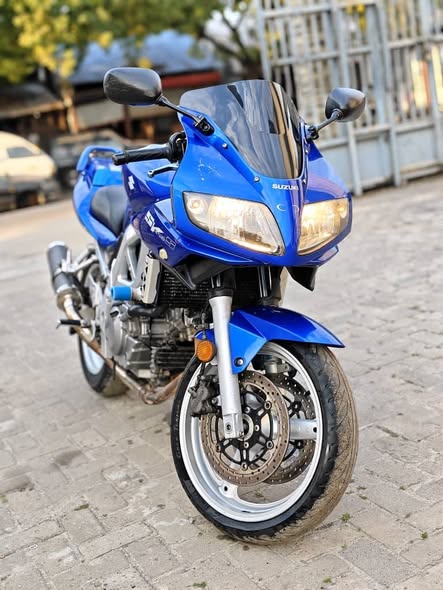 A picture of BEI TSH 7 5 MILLION O765434395 SUZUKI sv 650s TOP