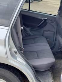 A picture of Toyota RAV4 2001