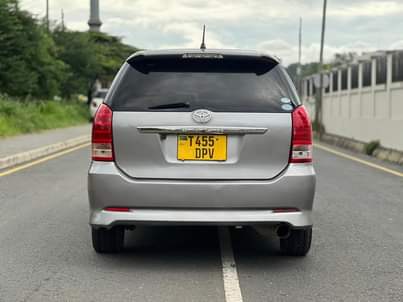 A picture of Toyota Wish