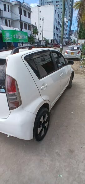 A picture of Toyota passo
