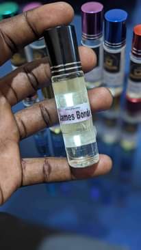 A picture of Oil perfume