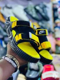 A picture of Shoe