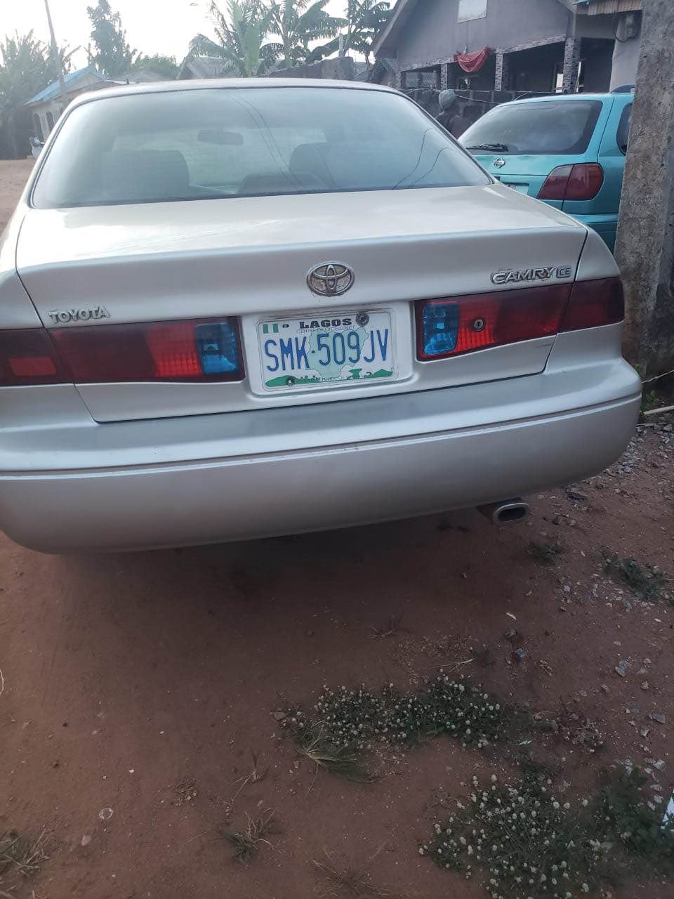 A picture of Toyota Camry envelope