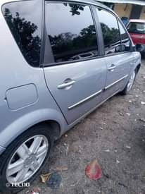 A picture of Renault Scenic 2006