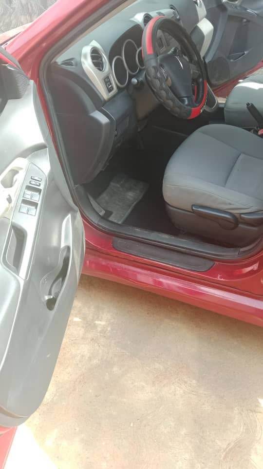 A picture of Extremely Clean pontiac vibe 2009