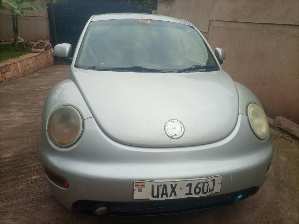 A picture of VALKSWAGEN BEETLE UAX AT 7 5M ITS A BUY AND