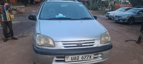A picture of Toyota Raum