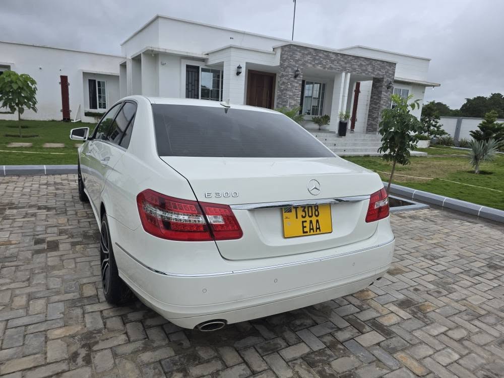 A picture of ON SALE Make MERCEDES BENZ E CLASS Model E300 Year.