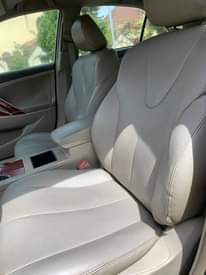 A picture of 2010 TOYOTA CAMRY LE