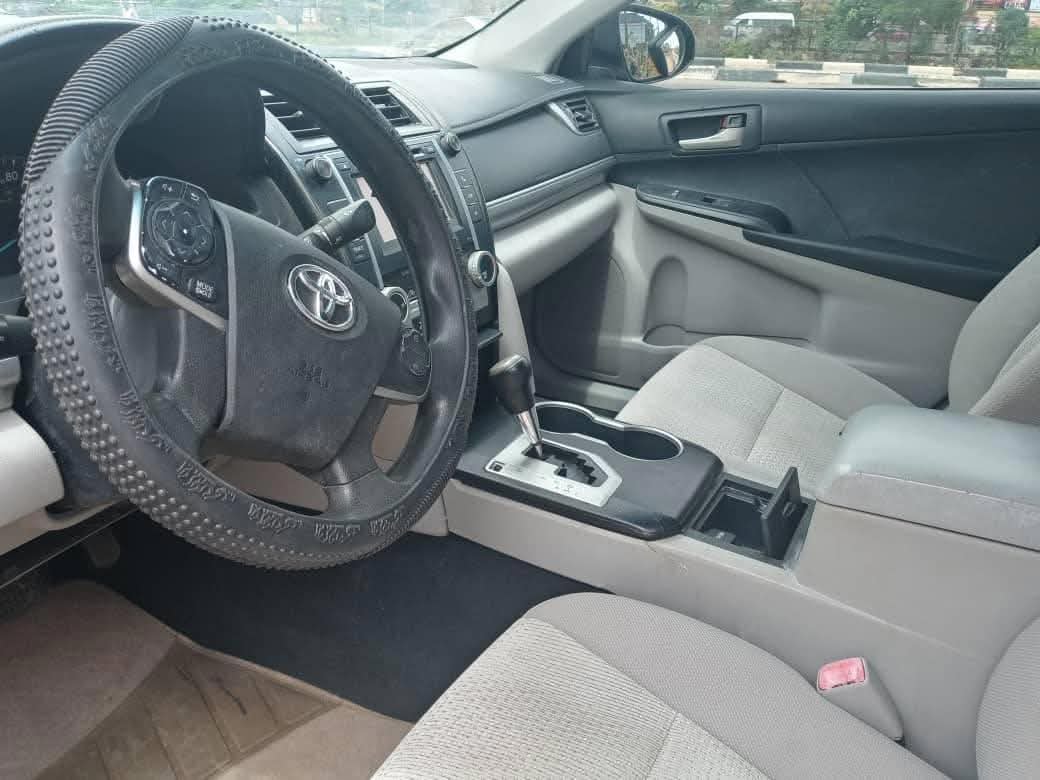 A picture of Toyota Camry 2013