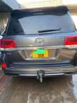 A picture of TOYOTA LAND CRUISER VX V8 BEI 138