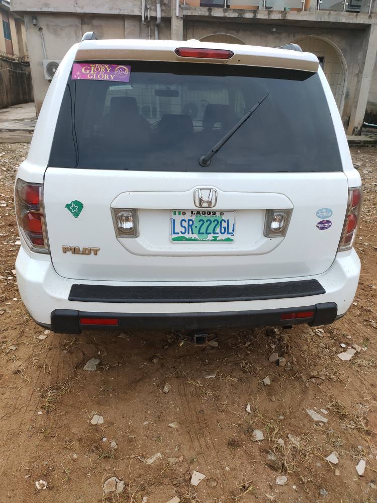 A picture of Registered Honda pilot 2007