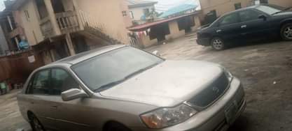 A picture of Neatly used 2003 Toyota Avalon with nothing to fix available