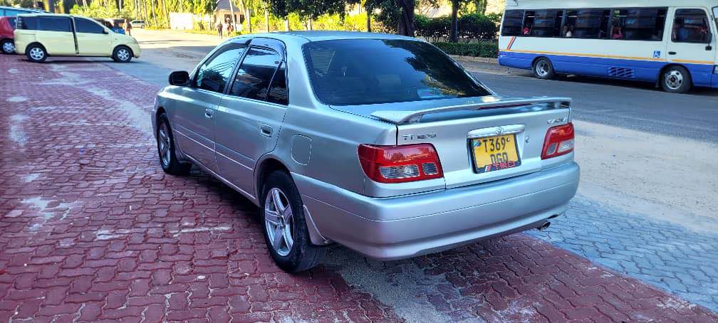 A picture of Toyota carina Ti
