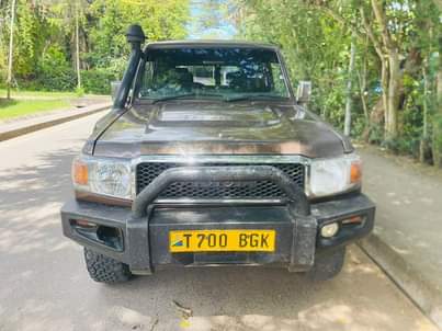 A picture of Dashboard kubwa milioni 78 LX milioni 38 dashboard kubwa piga