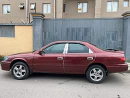 A picture of Sharp Toyota Camry big light Body First flash Gear Untouched