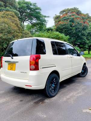 A picture of Raumu new model iyo imenyokaa sana kali sana no kipengele