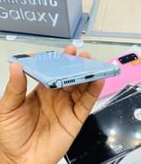 A picture of SAMSUNG s20 5g