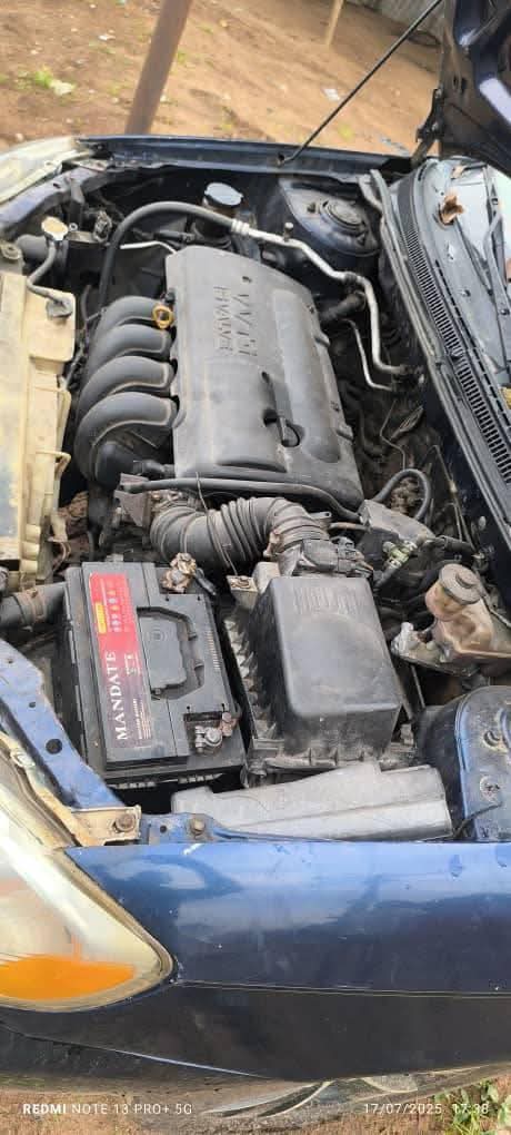 A picture of 04 Toyota Corolla