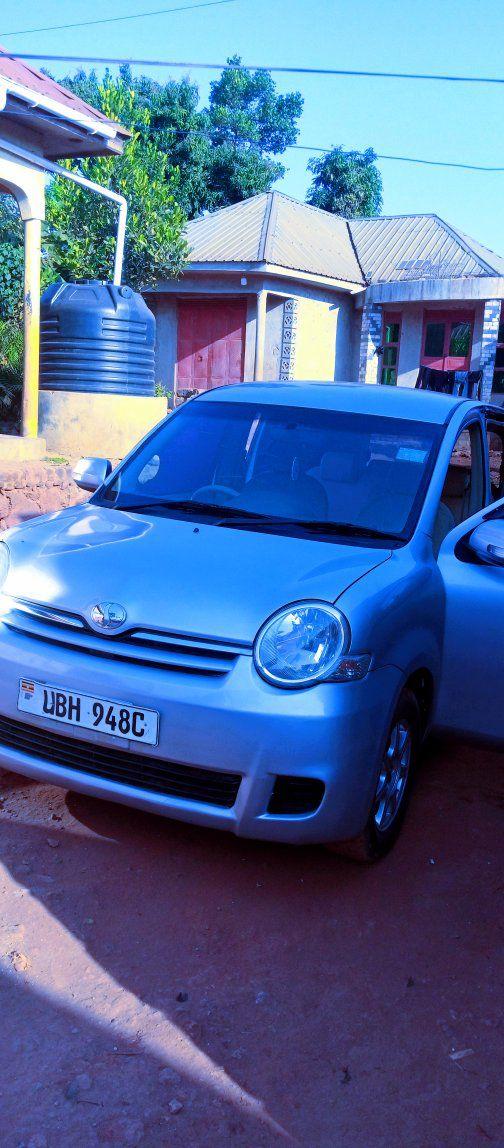 A picture of 2019 Japan toyota sienta