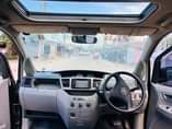 A picture of TOYOTA NOAH VOXY