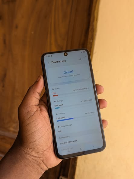 A picture of SAMSUNG A54 5G