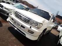 A picture of Landcruiser V8 Petrol
