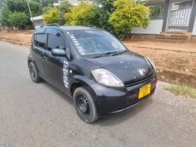 A picture of Toyota passo
