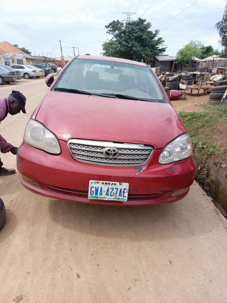A picture of Toyota Corolla 03