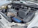 A picture of Clean 2004 Highlander Engine and gear very sharp AC cooling