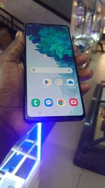A picture of Samsung Galaxy S20 FE