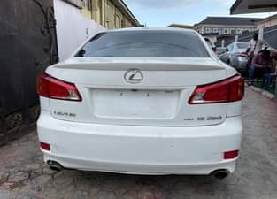 A picture of 2010 IS250 a year used up for sell Location berger